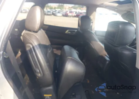 2014 Nissan Pathfinder Platinum из США, поврежденный, VIN 5N1AR2MM0EC698629